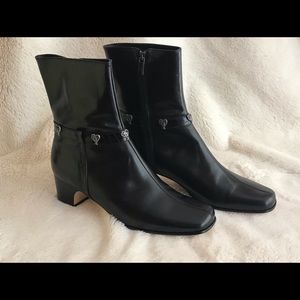 Brighton Gypsy 8.5 ankle boots.